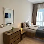 Crown 2 아파트