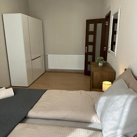 Апартамент Crown 2 Банско