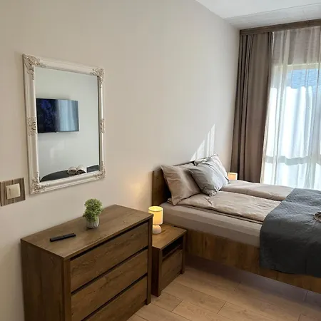 Crown 2 Апартамент